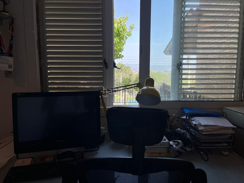 Foto 3c073e6e-dfab-44f5-8062-6fa3eeede111. Casa con camino riscaldamento parcheggio in Vilanova del Vallès