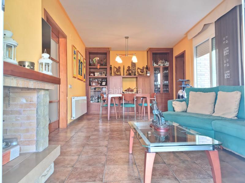 Foto 7a9cea3f-ca7a-4bca-8ae3-579dff9b95a3. Casa con camino riscaldamento parcheggio in Vilanova del Vallès