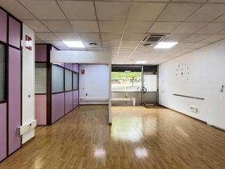 Locale commerciale in Carrer de Francesc Layret