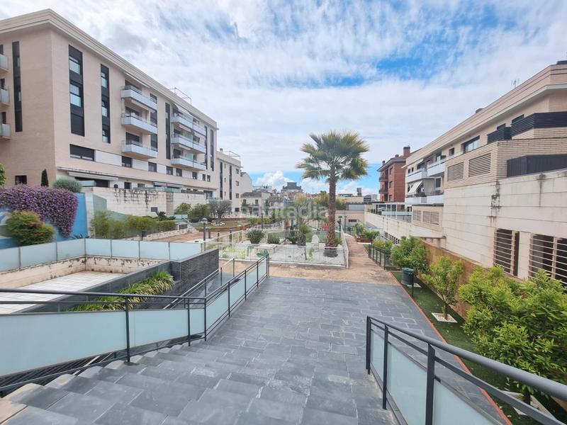 Foto a320f127-3875-47bd-a41c-408fcce1566c. Lloguer pis amb aparcament piscina a Font Verda Granollers