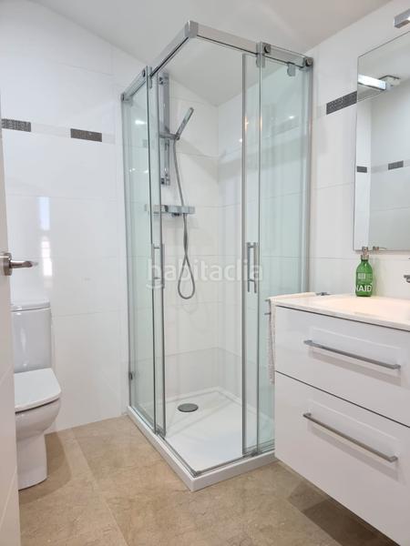 Foto b5c7f25c-6ff2-4ed7-b3ff-4efafab82b79. Lloguer pis amb aparcament piscina a Font Verda Granollers