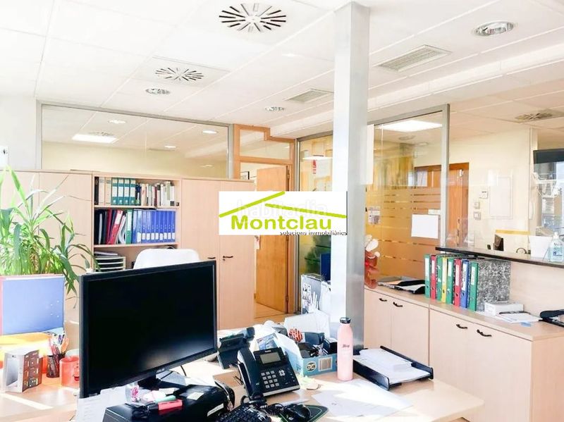 Foto 86a3bd79-a128-445a-b997-0af3a9f5e59e. Rent office space in Estació de França Mollet del Vallès
