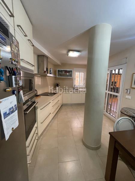 Foto 7429bfb2-97c4-4aa4-9669-f7c0bac8bb81. Zweistöckige wohnung mit heizung parking pool in Heliópolis Sevilla