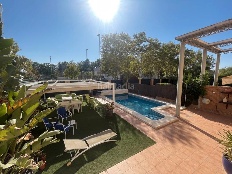 Foto c040c23c-bbfc-4106-b2b0-7d0c17f77a32. Zweistöckige wohnung mit heizung parking pool in Heliópolis Sevilla