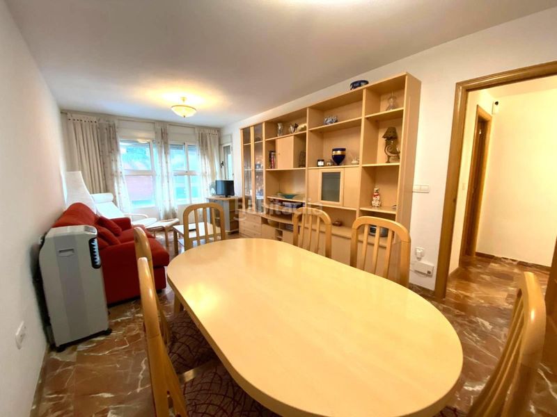 Foto edac3720-8222-421e-bee8-1f8eb2886ba2. Apartament amb calefacció aparcament a Mercado Alicante