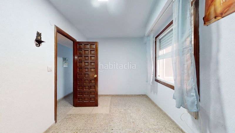 Foto ca2b99a5-8489-4b6b-b528-10cff0c60b69. Pis a Carolinas Altas Alicante