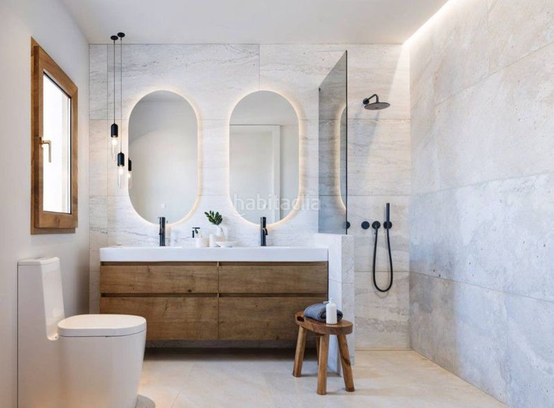 Foto 5059da84-edd4-4a7d-8017-875bc792b055. Xalet amb calefacció aparcament a Pueblo Español-Coveta Fumá Campello (el)