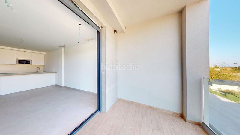 Foto 7f1daeea-624e-4bcb-91b1-6b18146f67ec. Pis amb calefacció aparcament piscina a Playa Muchavista Campello (el)