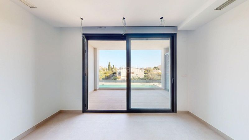 Foto bc2e54d5-c95d-4f01-8708-741f12565ff3. Pis amb calefacció aparcament piscina a Playa Muchavista Campello (el)