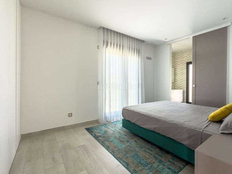 Foto 5ce7df2f-55e4-4989-abbb-de3eb7db01f0. Chalet 324m<sup>2</sup> venta balcon . en balcón de Finestrat-terra marina Finestrat