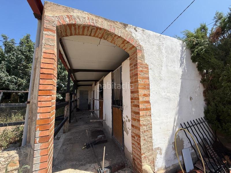 Foto 92c6baca-f4b9-425f-bcab-c7a87c9f1fb4. Chalet avec parking piscine dans Santa Bárbara Llíria