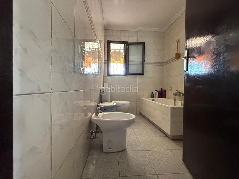 Foto f5786885-f66a-423c-9c67-32f00c7a1748. Chalet en Santa Bárbara Llíria