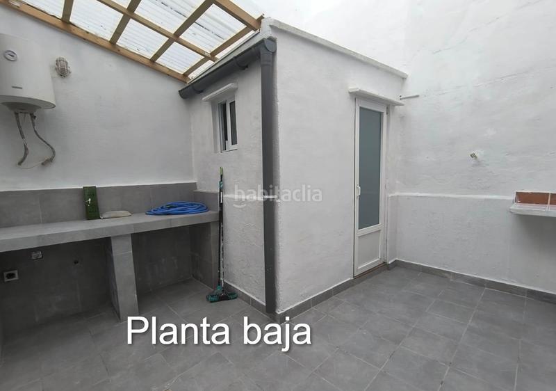 Foto c2b41f0a-1394-444c-8760-203185258667. Maison avec parking dans Carcaixent