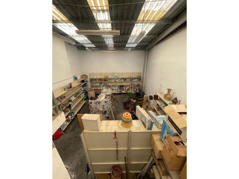 Foto a952c9ab-37eb-4660-b41f-34d7f63dc8aa. Chalet in Parque de la Bombilla Llíria