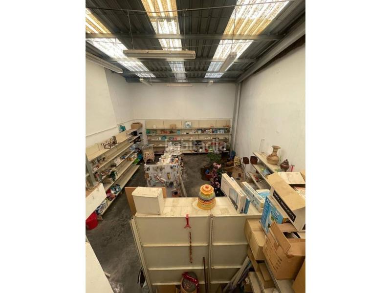 Foto 6c80dce4-d4e9-40b5-8149-b6a01a36e893. Chalet dans Parque de la Bombilla Llíria