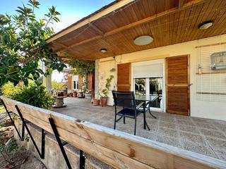 Xalet a Camí de Paterna-Lloma del Calderer. Descubre tu nuevo hogar en la prestigiosa urbanización virgen de
