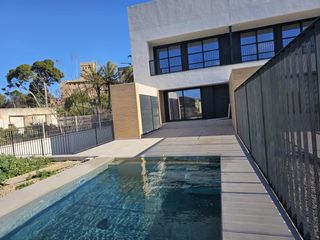 Semi detached house  Avenida avenida diputacion provincial, 31