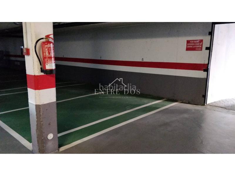 Foto 3076a7be-c220-46da-930d-bcd21eb2ce1b. Car parking in vicente blasco ibáñez 15 in Rafalafena Castellón de la Plana