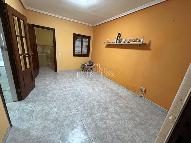 Foto c9bae7aa-d5d3-4691-a3a6-2bcdc653cd09. House in Centro Almazora / Almassora