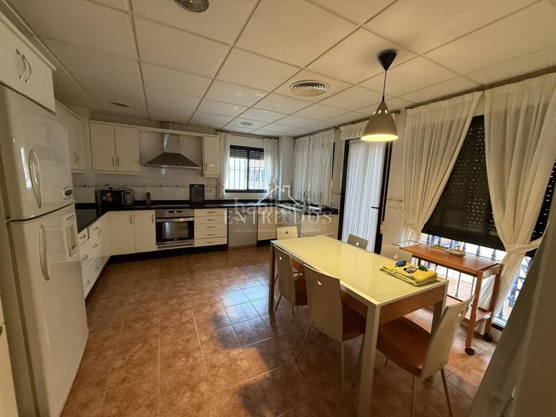 Foto 041a3d99-2e06-41e5-bb78-7c11b400c155. Alquiler chalet  en alquiler en benicasim para todo el año en Benicasim / Benicàssim