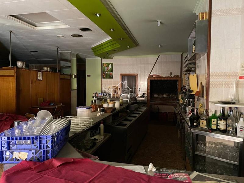 Foto ea70fd98-9c0b-4d09-a8fe-024a55ea009e. Local comercial cjuan ramón jiménez, 8 en Ensanche - Parque del Oeste Castellón de la Plana