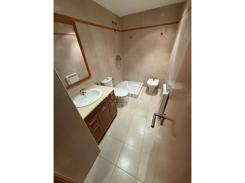 Foto 9b88b697-c963-47b8-a920-f894e2cee469. Rent flat with heating parking in Centro Almazora / Almassora