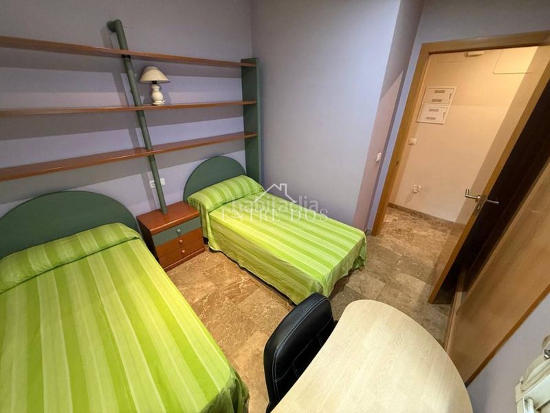 Foto e5362e19-3ab1-4f87-bf9c-5f642ec0a35e. Rent flat with heating parking in Centro Almazora / Almassora
