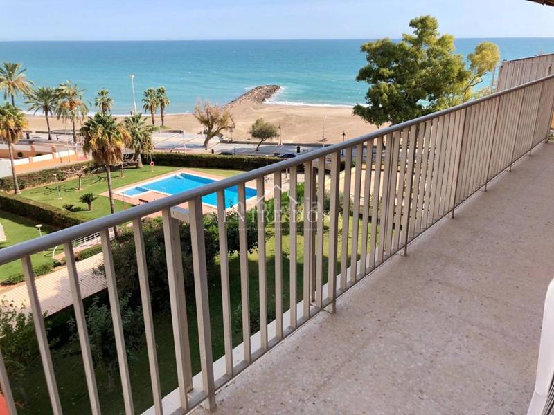 Foto 5acc138f-a2d8-450b-8333-2e65868a9eb6. Appartamento con parcheggio piscina in Heliópolis Benicasim / Benicàssim