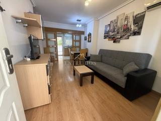 Pis  Central. Apartamento planta baja oropesa