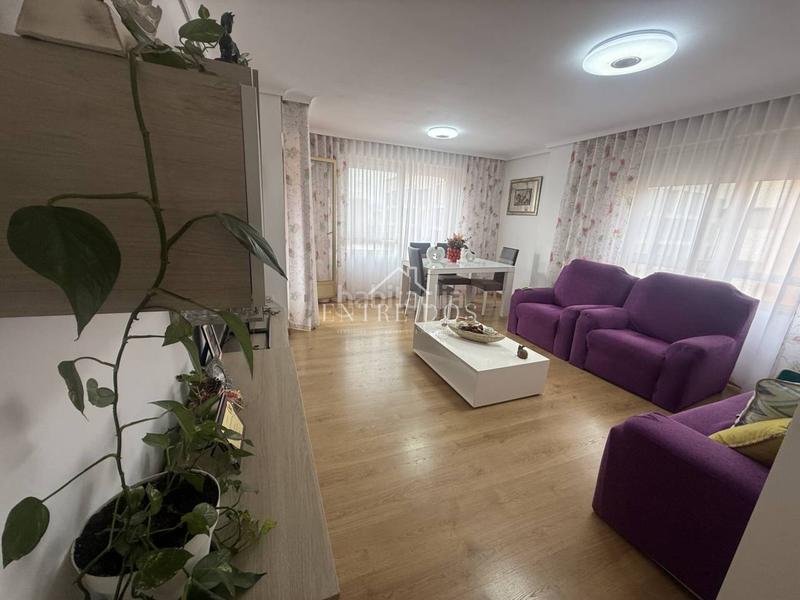 Foto cae469c0-25a5-4a20-8989-bb99a47d5be6. Appartamento in Piscinas Villarreal / Vila - real