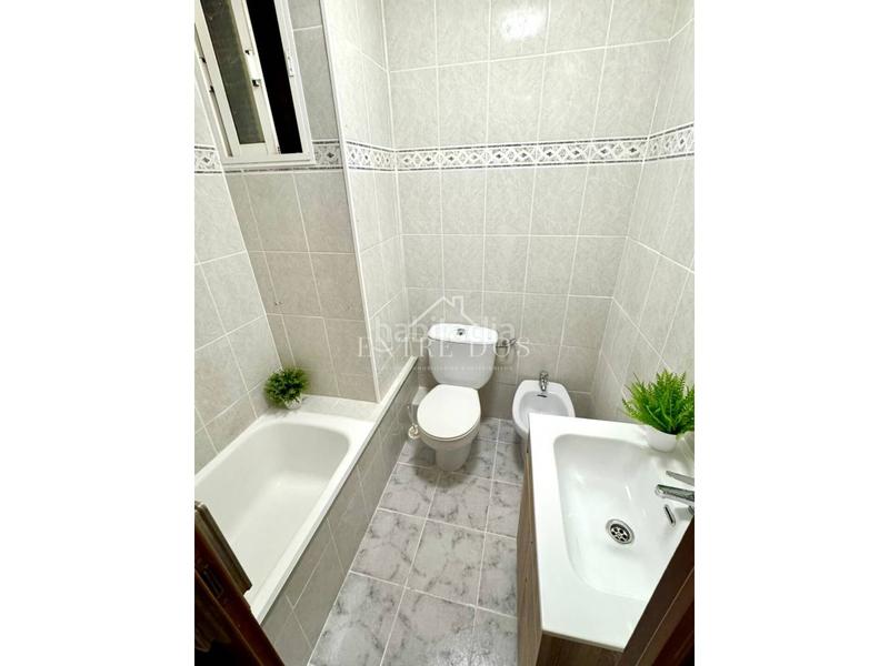 Foto ffcc6fd0-5146-4981-b1fa-ddf5a6812e35. Apartament a Plaza Donoso Cortés - Avenida Magdalena Castellón de la Plana