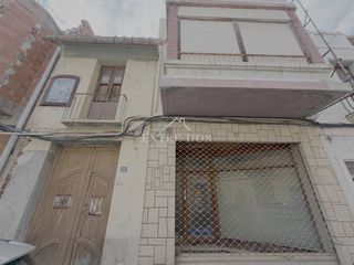 Casa  Calle sant pascual. Oportunidad única en moncofa con doble acceso y gran potencial.