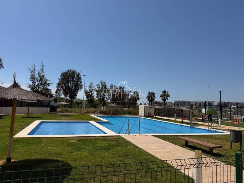 Foto 2e70d269-361f-4c25-8835-1604cc7d5df6. Apartament amb aparcament piscina a Moncófar Playa Moncofa