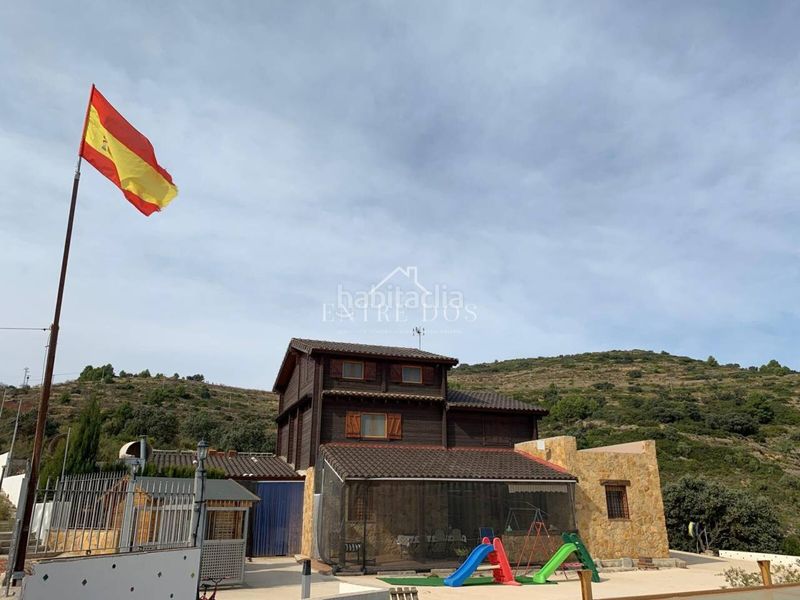 Foto 4e705a2e-4a61-42ce-adc1-3d22d81c5a86. Masia amb aparcament piscina a Sierra Engarcerán