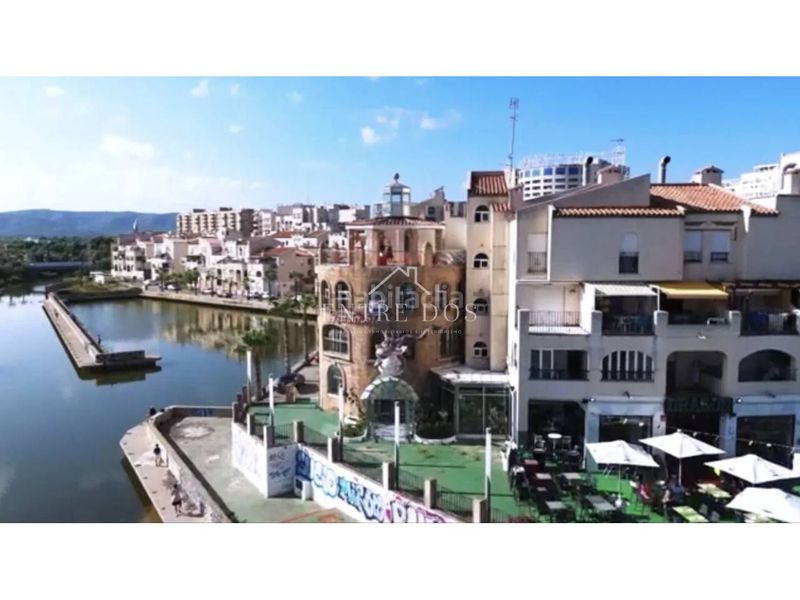 Foto 2e57d195-095b-491d-83c1-5499ae383cab. Edifici a Balneario Oropesa del Mar