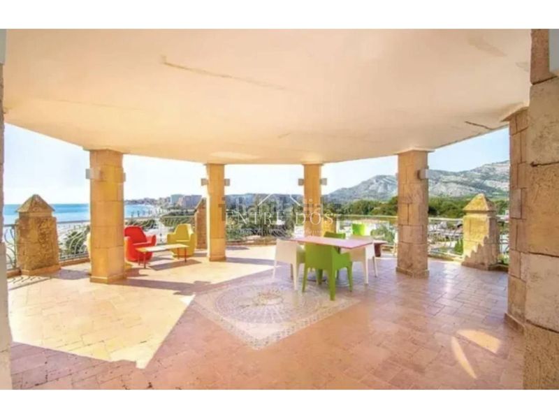Foto 8f7fa92e-35ec-4de2-bdf4-da2a575cc4bf. Edifici a Balneario Oropesa del Mar