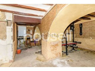 Casa adossada  Calle santa rosa. Casa unifamiliar de 285 m para reformar   4 alturas con terraza,