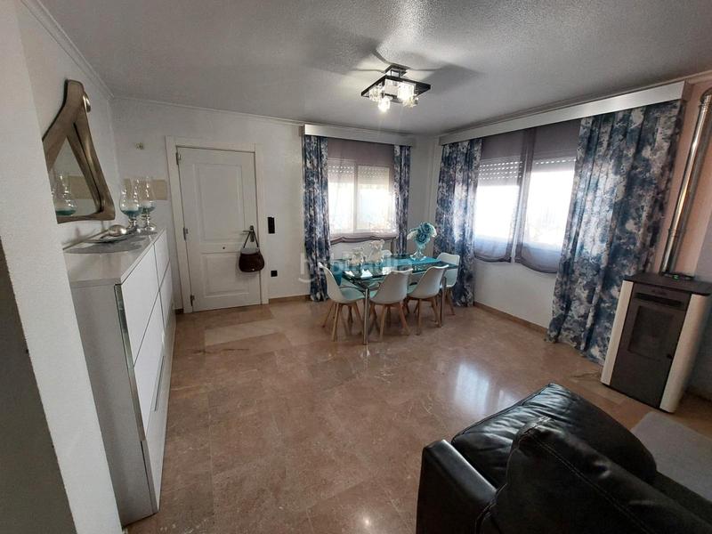 Foto c3bc0eee-b41d-402e-a490-a3c10644f7dc. Duplex avec parking dans La Hoya Lorca
