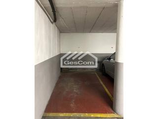 Lloguer Aparcament cotxe a Centro. Parking en alquiler en centre