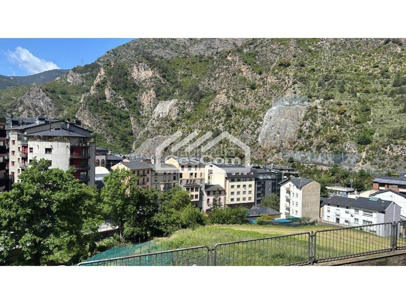Foto 4c1cd9e6-8b2d-48e0-9ffe-a364b1f90b22. Affitto piccolo appartamento con riscaldamento parcheggio in Sant Julià de Lòria