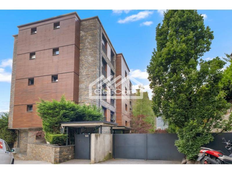 Foto 5c5ca6bd-340c-4b02-b8e1-be55a2f1f2f8. Appartement avec chauffage parking dans Les Escaldes Escaldes-Engordany