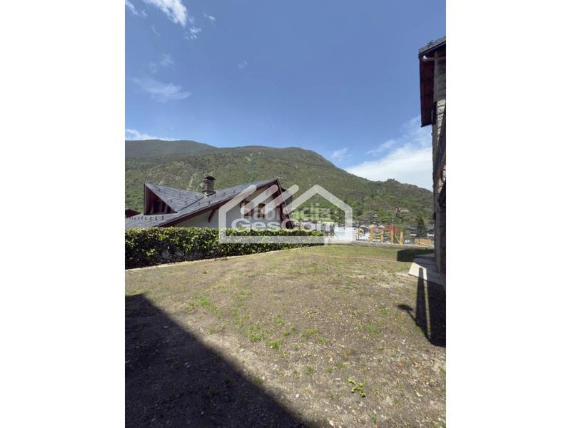 Foto 77eba64e-5d1b-4e8c-8f4e-58c658ae3804. Alquiler chalet  unifamiliar en alquiler en Encamp