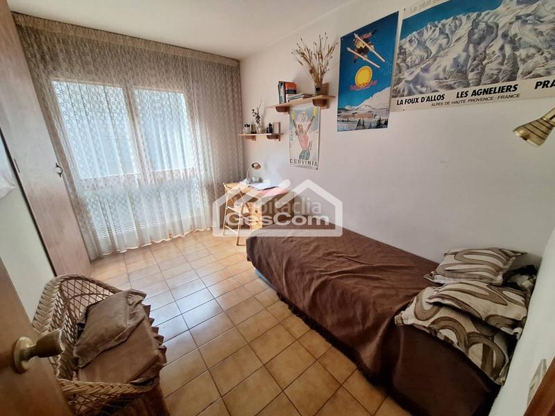 Foto b5adcfb9-e575-46c8-8d9c-e7b3797d315d. Pis amb calefacció aparcament a Els Vilars d´Engordany Escaldes-Engordany