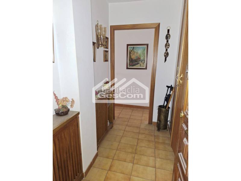 Foto faa369df-30f0-4332-b5ec-eaf0a3b8b5a9. Pis amb calefacció aparcament a Els Vilars d´Engordany Escaldes-Engordany