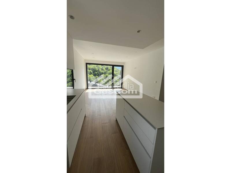 Foto 0d676c46-55fc-47d9-adc8-6842e295a453. Pis amb calefacció aparcament a Els Vilars d´Engordany Escaldes-Engordany