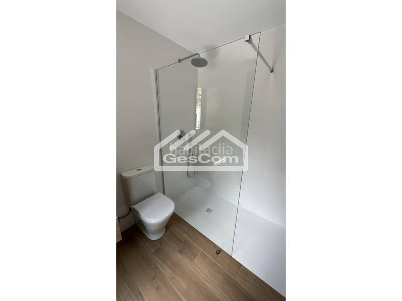 Foto bf682f57-a563-43a0-811d-fd7e41038509. Pis amb calefacció aparcament a Els Vilars d´Engordany Escaldes-Engordany