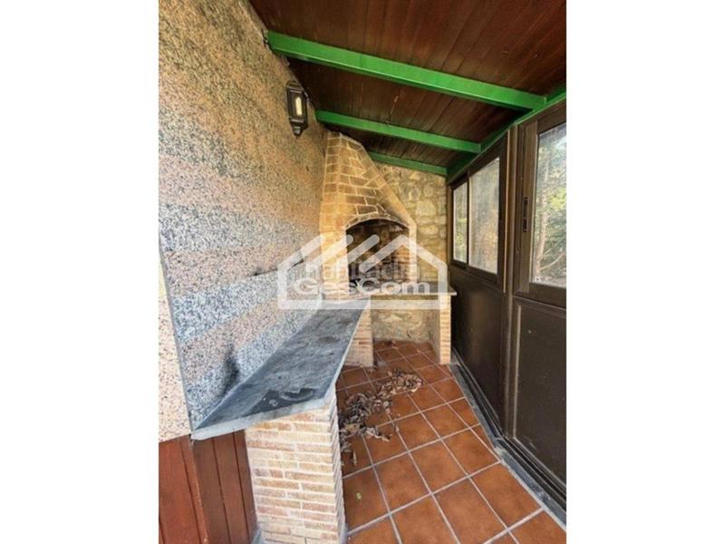 Foto 329c84df-6ab5-41d3-a215-a4339f1e0ffc. Casa adossada amb calefacció aparcament a Les Escaldes Escaldes-Engordany