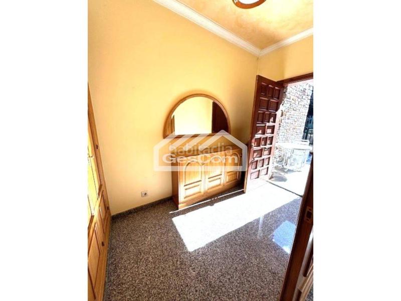 Foto 6bc52c52-bce4-434f-a9e2-d7fd7588677e. Casa adossada amb calefacció aparcament a Les Escaldes Escaldes-Engordany