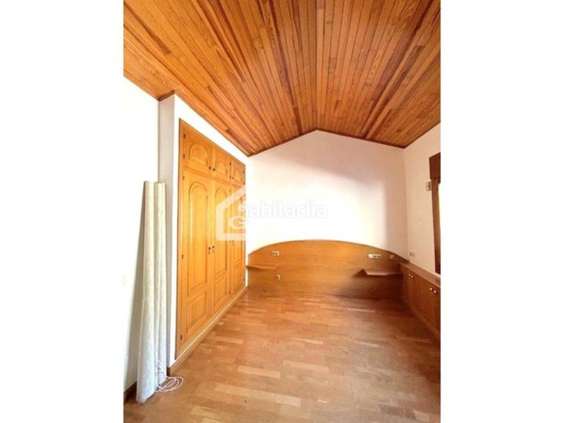 Foto 77d9d0ab-12fc-46ea-8dd5-52919b1f45e8. Casa adossada amb calefacció aparcament a Les Escaldes Escaldes-Engordany