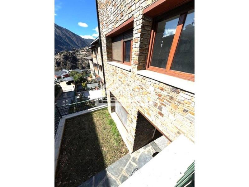 Foto 851ec96a-04d8-4261-ab4d-6bb056cf1c9d. Casa adossada amb calefacció aparcament a Les Escaldes Escaldes-Engordany